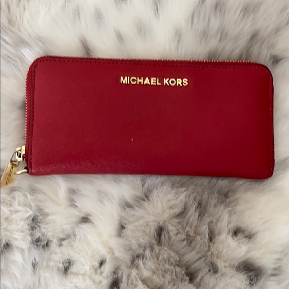 Michael Kors Wallet ❤️